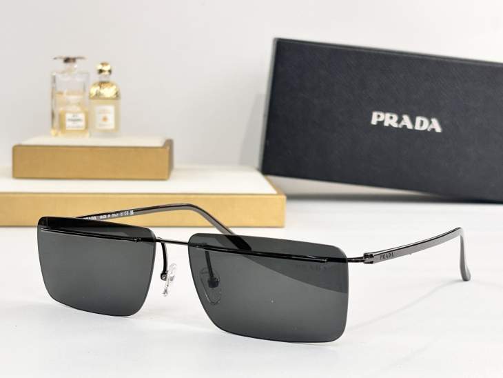 Picture of Prada Sunglasses _SKUfw75760522fw